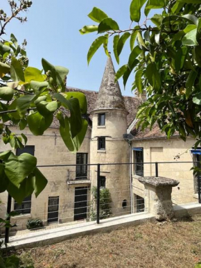 Grand gite à Braine-LA TOURELLE DU MARQUIS-12à14pers.